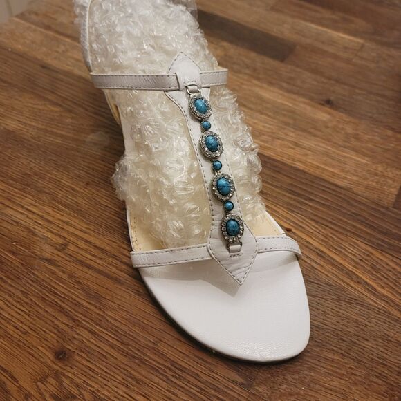 Aerosoles 7M Women's White Sandals Kitten Heel Strap Open-Toe Turquoise Beads - Picture 7 of 11